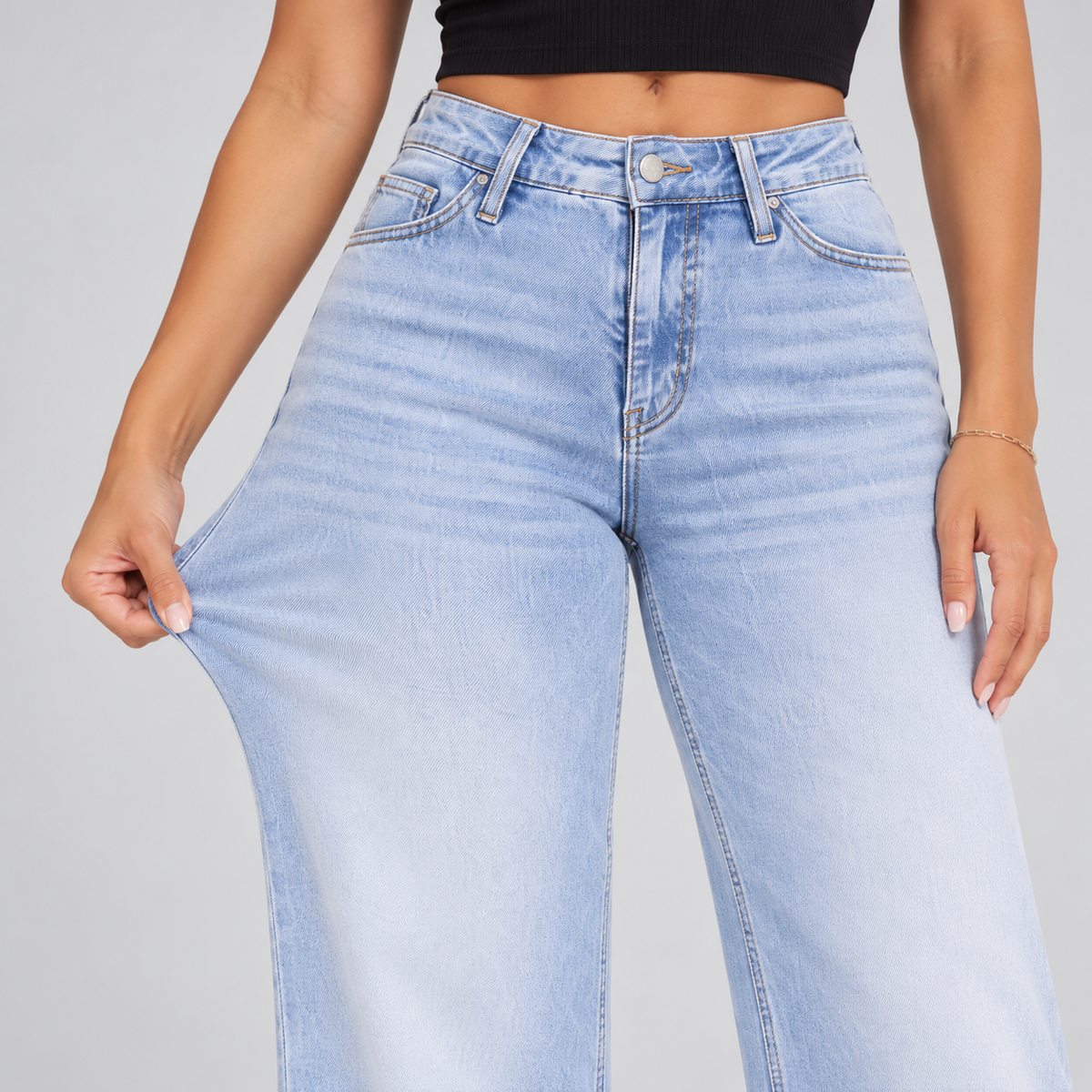Liftiva BBL jeans high-stretch denim detail